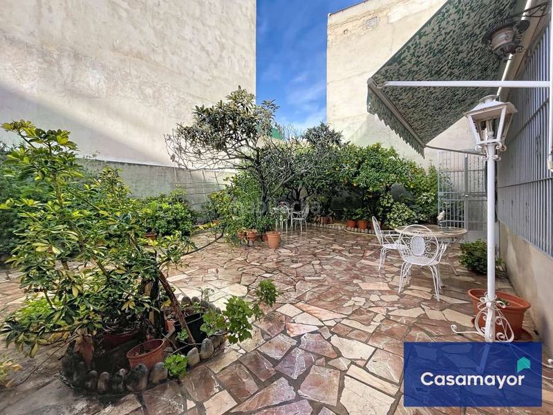 Foto c0651b14-c9b9-4a51-86d1-d26e5ada8490. Chalet in calle pío xii 19 in Centro Mutxamel