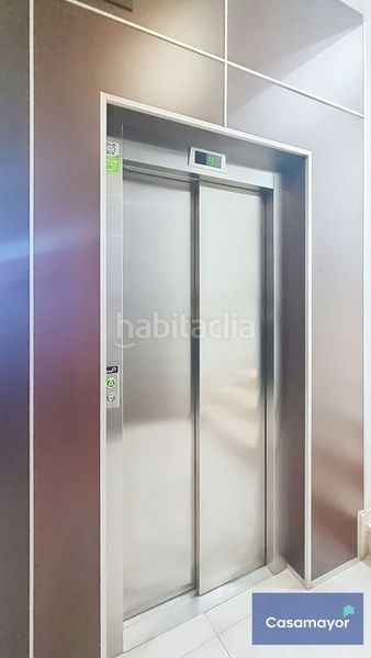 Foto 49cede53-a9ac-4c73-a7c3-71e74b2537b1. Miete büro in Ensanche-Diputación Alicante