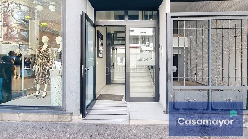 Foto 99a0edf0-7eca-4caf-aff2-59dd5922d770. Miete büro in Ensanche-Diputación Alicante