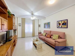 Rent Flat  Calle díaz moreu. Estupendo piso en alquiler en el centro