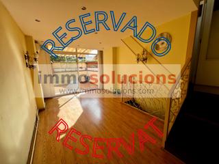 Haus  Carrer de sallarès i pla. Para entrar a vivir