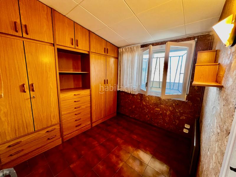 Foto f1604831-ffa3-422a-a473-d03753285916. Casa amb calefacció aparcament a Centre Sabadell