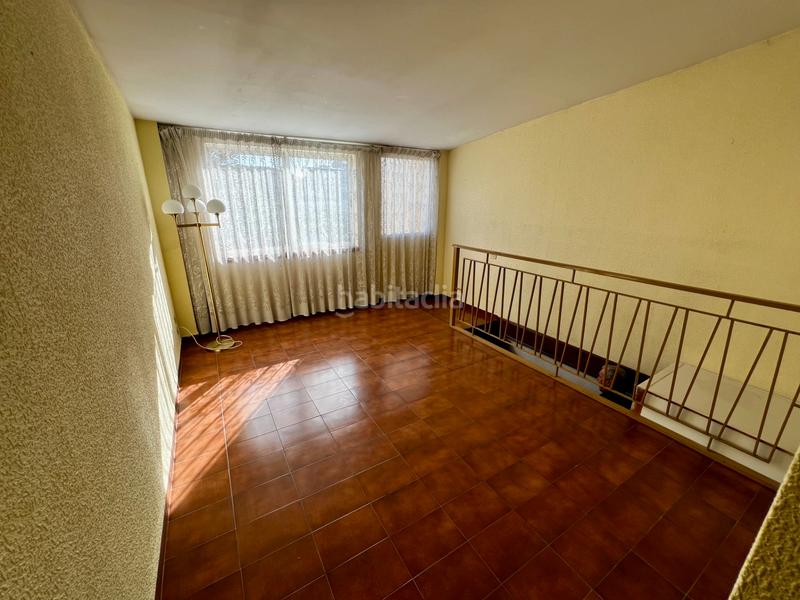 Foto faf2a1c0-1ab8-4856-8517-7f6a24eefa72. Casa amb calefacció aparcament a Centre Sabadell