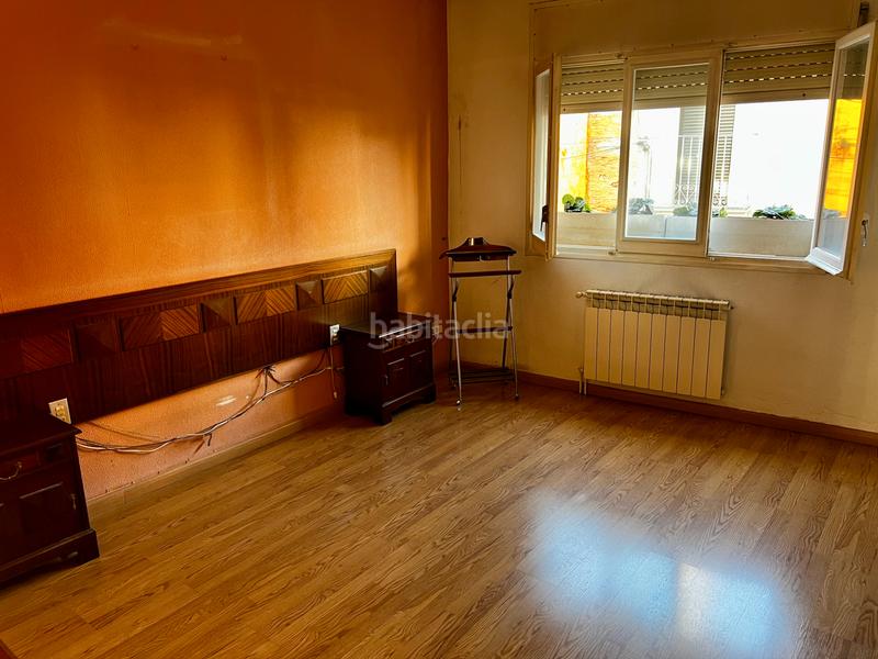 Foto ff748373-217b-4961-90e5-1511d9b6aeb7. Casa amb calefacció aparcament a Centre Sabadell