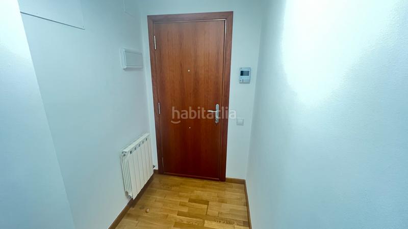 Foto 430cbc00-86d2-4eb1-b2be-d9dab98de2c0. Rent flat with heating parking in San Pere Terrassa