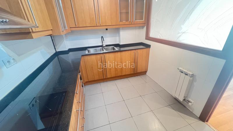 Foto 653e82d4-d3ed-4cd5-8653-9519b9a3acde. Rent flat with heating parking in San Pere Terrassa