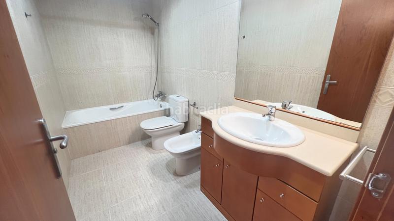 Foto 669f39c3-480f-4bcd-baf1-fabace036299. Rent flat with heating parking in San Pere Terrassa