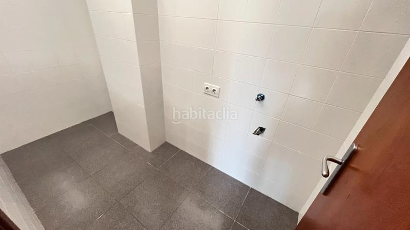 Foto bd0f82c1-954e-4cc6-87e9-1813d113480b. Rent flat with heating parking in San Pere Terrassa