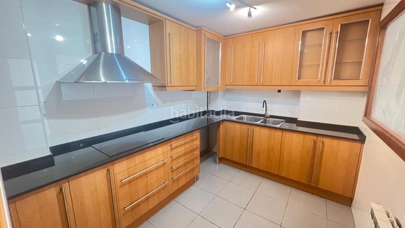 Foto c23956ad-ef80-4e8f-8074-34da3432d95e. Rent flat with heating parking in San Pere Terrassa