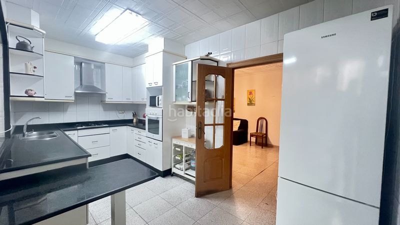 Foto 7816acd9-d6a7-4600-8320-5e8a82c7f141. Casa amb aparcament a Poble Nou Terrassa