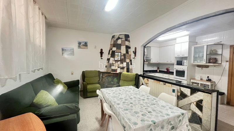 Foto 7e5282dd-8e71-4f45-89c8-4a3f1226d8eb. Casa amb aparcament a Poble Nou Terrassa