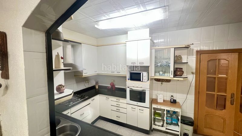 Foto 83498151-0f51-4f91-bba5-fdc8180ee364. Casa amb aparcament a Poble Nou Terrassa