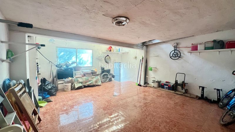 Foto 91b6d71b-3809-49e5-b8c3-79a21381d3d0. Casa amb aparcament a Poble Nou Terrassa