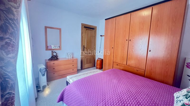 Foto aca30670-f0f0-4820-9c01-e4eedde751c6. Casa amb aparcament a Poble Nou Terrassa