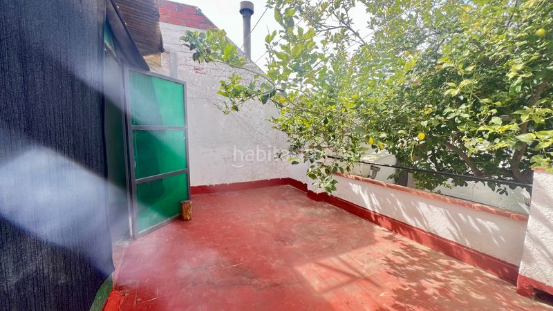 Foto c60c20ff-77ac-4b87-906c-efdcbdbaffa4. Casa amb aparcament a Poble Nou Terrassa