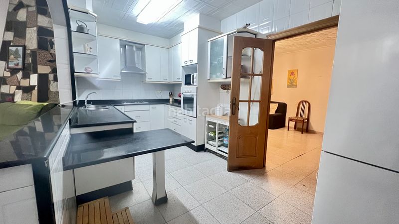 Foto c74ce4bd-3c8f-4c20-8a0c-42dd84c90da5. Casa amb aparcament a Poble Nou Terrassa