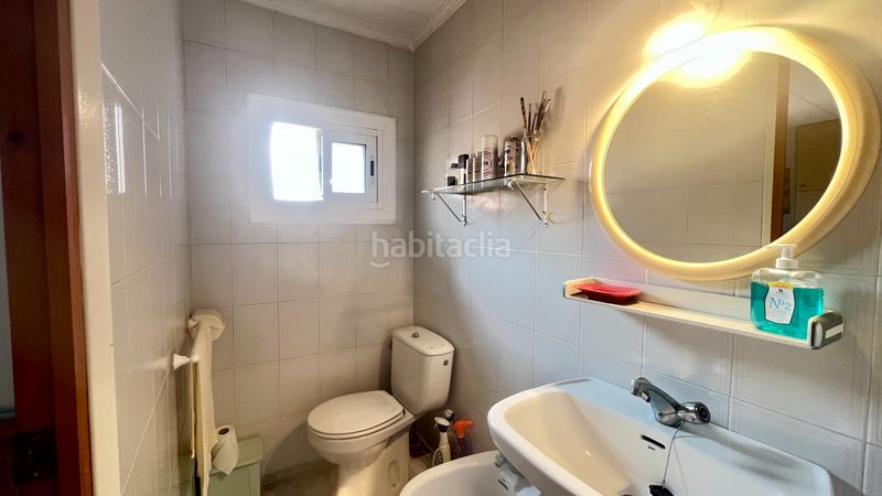 Foto f759170a-cf3f-47da-b0c5-a1c1b9cf4219. Casa amb aparcament a Poble Nou Terrassa