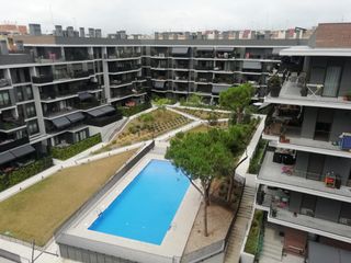 Pis a Carrer del pedraforca 16. 2 habitaciones con piscina