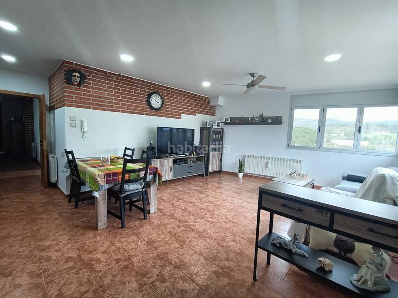 Foto 1dd643fe-b8fe-4bd0-a4ad-a5c6275b3aea. Edifici a sant llorenç 6 a Sant Llorenç Savall