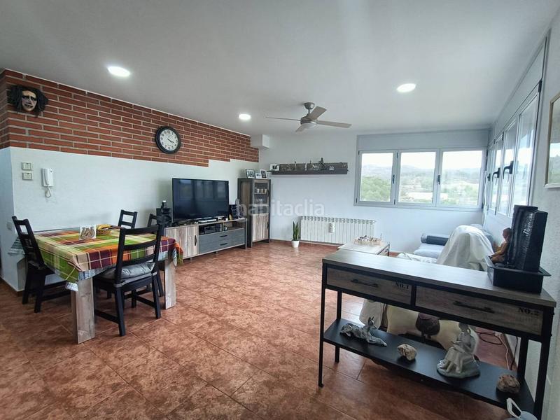 Foto 818186a7-a265-4e6e-8c94-327ce124ca28. Edifici a sant llorenç 6 a Sant Llorenç Savall