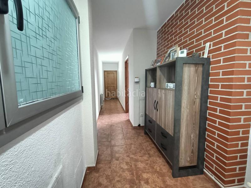 Foto b517fd13-da6c-4b63-bc63-ec37bd31ef0e. Edifici a sant llorenç 6 a Sant Llorenç Savall