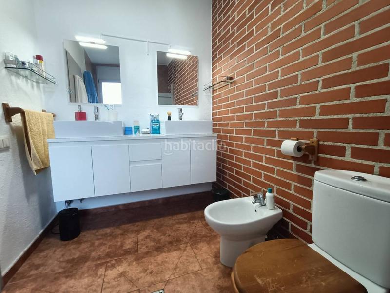 Foto ca78c954-8a35-4dda-90a1-1233e45d5a48. Edifici a sant llorenç 6 a Sant Llorenç Savall