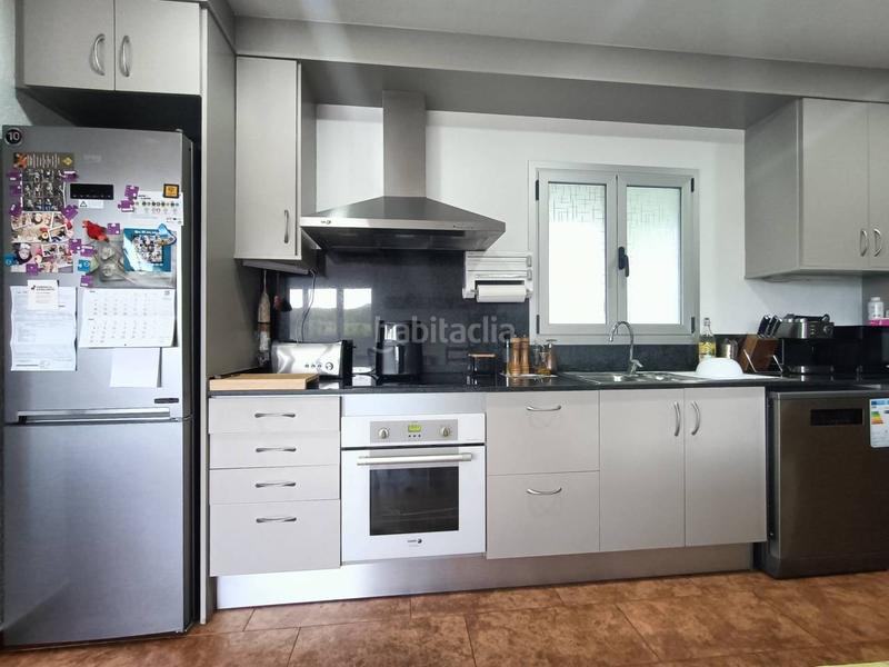 Foto d242e35b-4fb6-4c08-b483-7573011c6413. Edifici a sant llorenç 6 a Sant Llorenç Savall