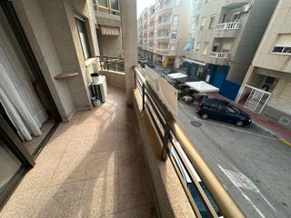 Apartamento  Carrer ausiàs march 121. Tu nuevo hogar a solo 400 metros del mar