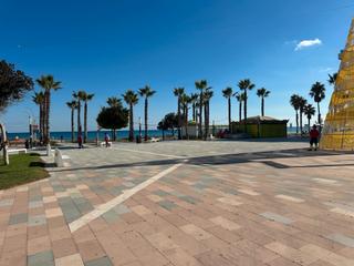 Appartement à Calle alta 40. ¡tu hogar junto al mar te espera en la mata!