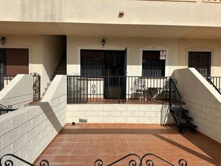 Haus  Avenida de almoradí 26. Bungalow en daya nueva