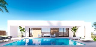 Chalet in Calle viena 23. Villa en finestrat con vistas al mar