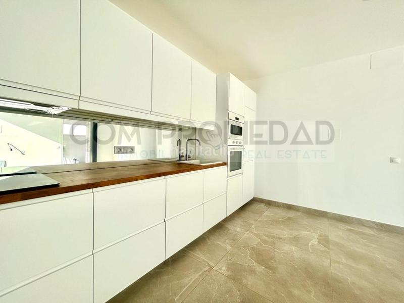 Foto 7e9bd175-11da-4234-989f-648e0f98d678. Location rez-de-chaussée avec piscine dans Badia Blava-Badia Gran-Tolleric Llucmajor