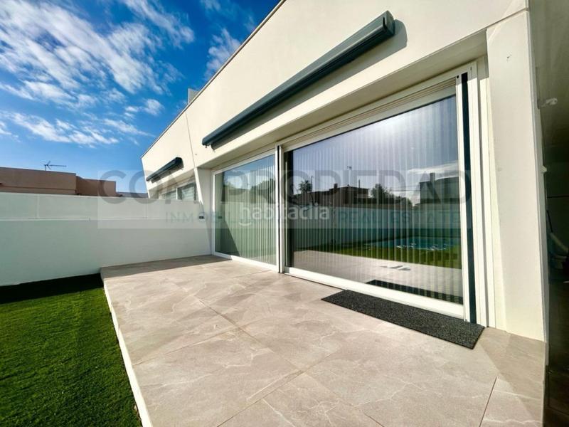 Foto c607fce5-61fd-4b72-be56-3cf8f8fc7e40. Rent ground floor with pool in Badia Blava-Badia Gran-Tolleric Llucmajor