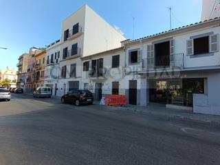 House in Santa Catalina. Edificio completo con 282 m2 en pleno centro santa catalina