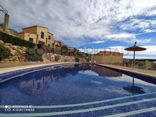 Maison jumelée à Cala Magrana-Cala Anguila-Cala Mendia. Pareado con 137 m2 y piscina comunitaria en cala mandia