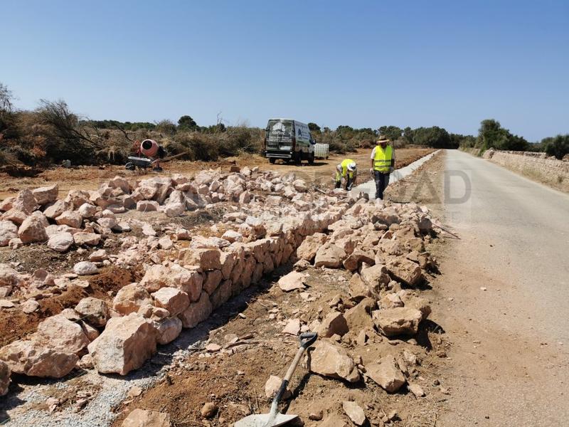 Foto acefe18a-00f6-4d32-80f4-aa5288fe393a. Terreny residencial a Llucmajor interior Llucmajor