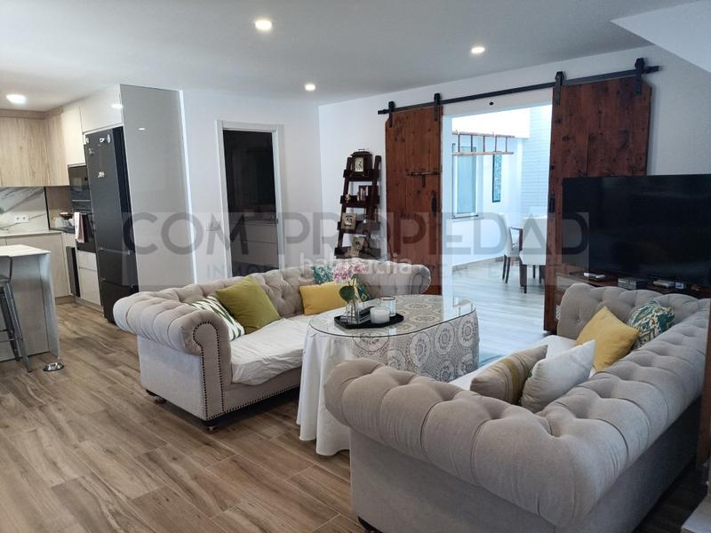 Foto bd6db744-8565-4886-82ff-fd25247dec85. Maison avec parking dans Los Almendros-Son Rapinya Palma de Mallorca