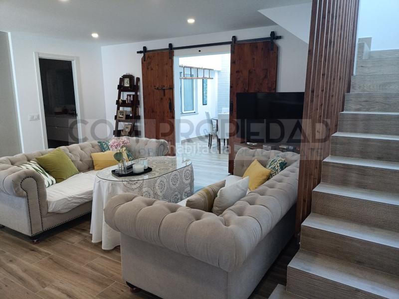 Foto f35e3b82-dd3b-4052-8319-c578b8543359. Maison avec parking dans Los Almendros-Son Rapinya Palma de Mallorca