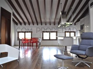 Miete Etagenwohnung in La Seu. Piso exclusivo con 2 hab. en la seu, en el corazón de palma