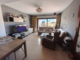 Etagenwohnung in Son Cotoner. Amplio y luminoso piso con 123m2 en son cotoner