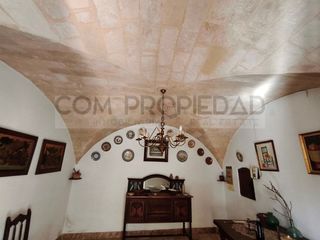 House in Campos poble. Casa histórica con 458 m2 construidos en campos