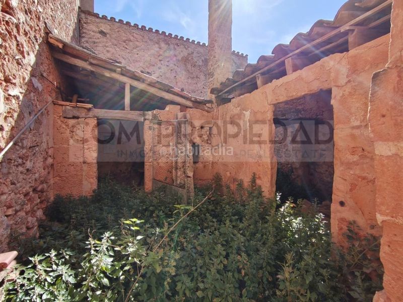 Foto 75e6d930-40e2-4138-b22f-f6f640ee37d1. Casa a Campos poble Campos