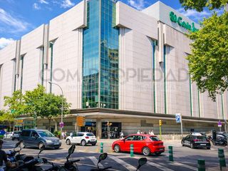 Lloguer Local Comercial a Pere Garau. Restaurante totalmente equipado con licencia y salida de humos c
