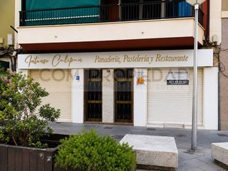 Business premise in El Fortí. Magnífico local comercial con 371 m con licencia de cafetería en