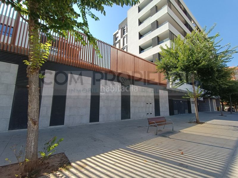 Foto 1049c4fe-def9-4bc8-ba13-870475e18e3e. Alquiler piso  de lujo en edificio de nueva construcción frente portixol en Palma de Mallorca
