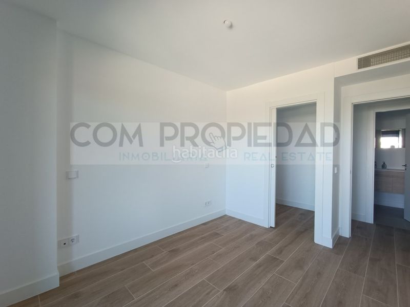 Foto 45eef11a-9e29-41e0-aa15-3c7bcaead0e9. Alquiler piso  de lujo en edificio de nueva construcción frente portixol en Palma de Mallorca