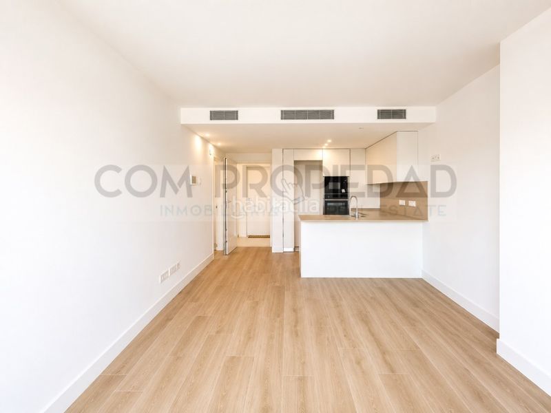 Foto b2bac8e0-2e11-4726-b91b-58e5df594e53. Alquiler piso  de lujo en edificio de nueva construcción frente portixol en Palma de Mallorca