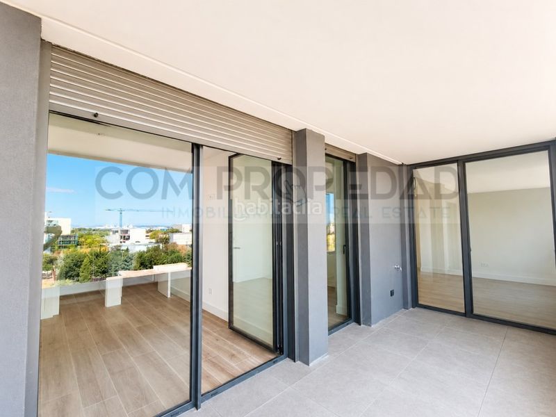 Foto d042481f-17a2-43a5-84f0-9befb5575b77. Alquiler piso  de lujo en edificio de nueva construcción frente portixol en Palma de Mallorca
