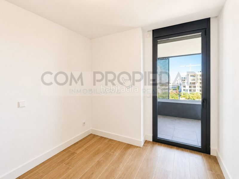 Foto d9b2d2cf-d960-4f39-9eb2-b0722620d516. Alquiler piso  de lujo en edificio de nueva construcción frente portixol en Palma de Mallorca