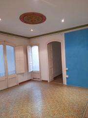 Location Bureau  Carrer de sobrerroca. Oficina amb 2 sales diàfanes